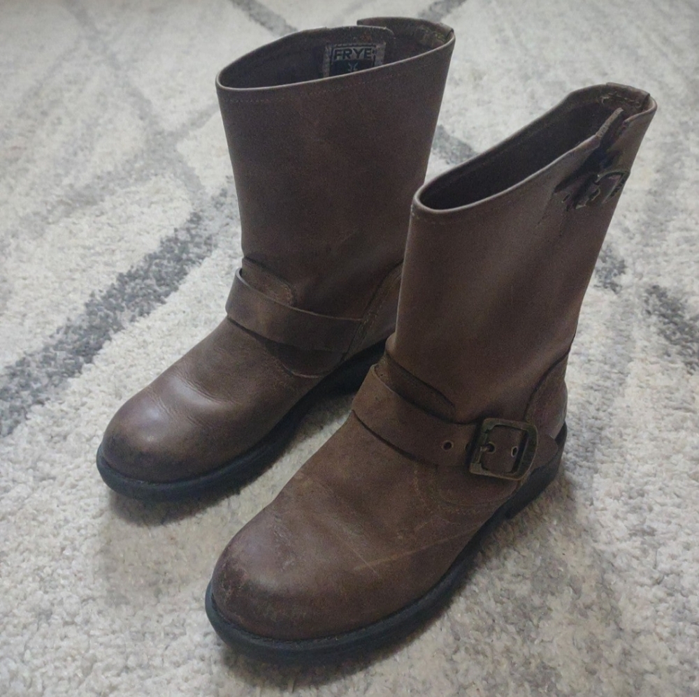 Frye Engineer Pull On Boots